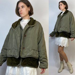 Army Green QUILTED Coat w VELVET Details! Medium to Large